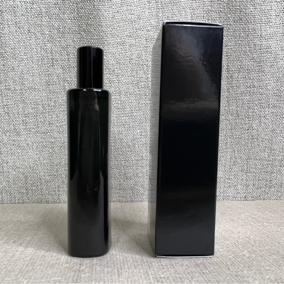 🖤 Giorgio Armani Armani Code (0.5 Oz) - last one‼️ - Picture 4 of 5